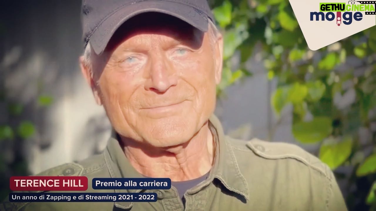 Terence Hill - 11.3K Likes - Premio Moige alla carriera. Grazie di cuore!!! #terencehill