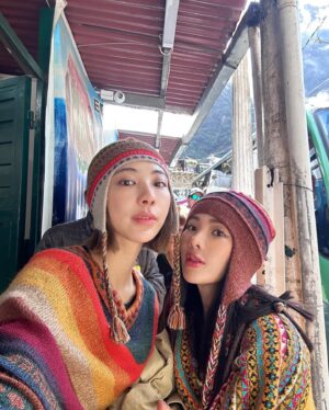 Teresa Instagram - Peru 🇵🇪 Machu Picchu ①

將夢想清單劃上原來是這種感覺

原本到之前馬丘比丘是關閉的
想著轉了三次機
飛了30幾個小時
有可能看不到嗎？
抱著這樣的心情出發了

結果我們抵達的隔天是開放的第1天！
我們就在人潮稀少的情況下進去了！
如此幸運，真是太感謝了🥹

(僅僅開放2天就又關閉了)

謝謝田水 @natalietien 
否則我真的不知道自己此生有沒有機會和動力來到這裡

能跟妳一起完成這件事真的是我的榮幸

We made it!!!!

當然我們不只有這個行程
還有好多照片和記錄待發🇵🇪

#peru #machupicchu #馬丘比丘 #祕魯