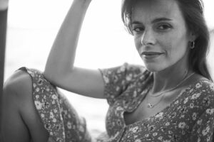 Teresa Macedo Instagram - 📸 by @thegerardproject 

#photooftheday #photshoot #tbt #rememberingoldtimes #bw #bwphotography