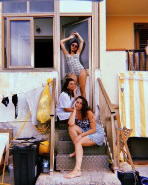 Teresa Romagnoli Instagram - siamo ragazze di buon carattere
