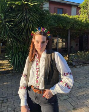 Teresa Romagnoli Instagram - è stato proprio un bel compleanno, grazie a tutti per gli auguri.
rispondo a tutti, lo giuro, sia qui che su whatsapp ma domenica me la sono goduta con il telefono in borsa.