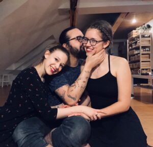 Tereza Těžká Instagram - ❤️x3
#polyamory #polyamorie #love #relationship #polyamorylifestyle #mylife #myeverything