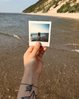 Tereza Těžká Instagram - já a On ♥️♥️

(Historicky první a asi i poslední fotka mého přítele na instagramu 🤗😂)

#trip #roadtrip #poland #baltic #love #youandme #bigloveforever k#polyamory #polyamorie #relationship