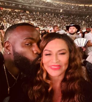 Terrence Terrell Instagram - @mstinaknowles I love you deep and thank you for pushing us all to see the best in ourselves! Love you to the moon and around the world and back again! Y’all know I will fight for this one! #loveyou #queen #rwt #mylove