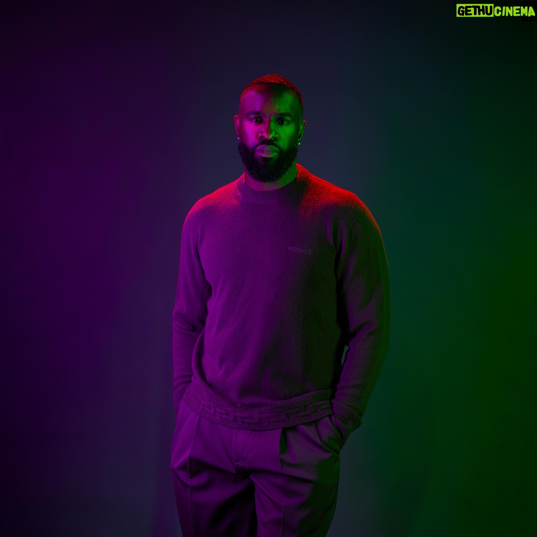 Terrence Terrell - 25.3K Likes - #thecolorpurple
Styled by ME!
Produced by: @six28productions
Shot by : @ronkatagiri
Lighting by : @caro.gage
Creative Director :@kobelamaur
Location : @wacotheater