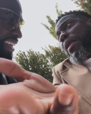 Terrence Terrell Instagram - Keep going because you never know how close you truly are!  Thank you @kevinhart4real for giving the gift to my babies too!  #prouddad #faith #focus #freedom ❤️🪽