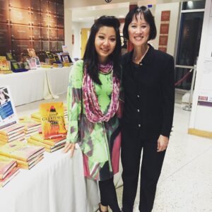 Tess Gerritsen Instagram - Concert violinist Susanne Hou performed Incendio last nite on a $10 million violin. What a sound!