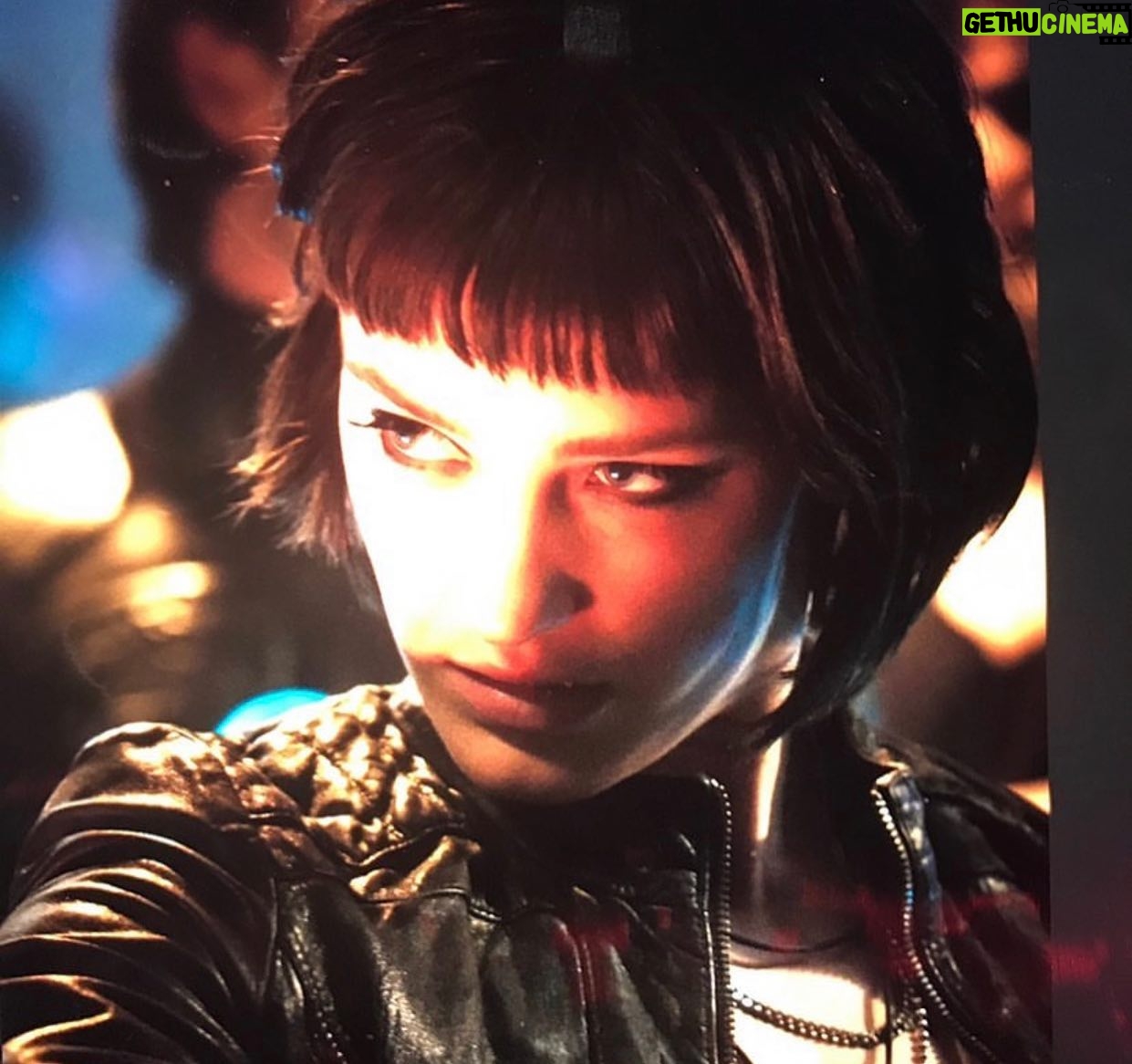 Tess Haubrich - 593 Likes - meow #nekrotronicmovie