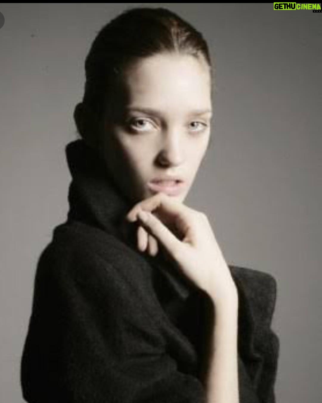 Tess Haubrich - 255 Likes - #babyme #2008 #paris #img