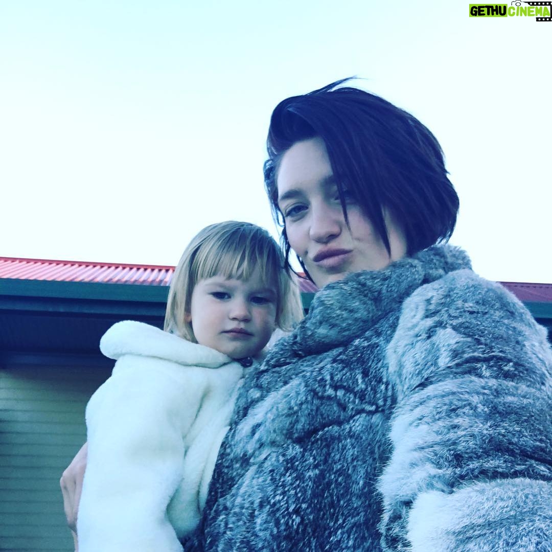Tess Haubrich - 247 Likes - 👶 ❤️