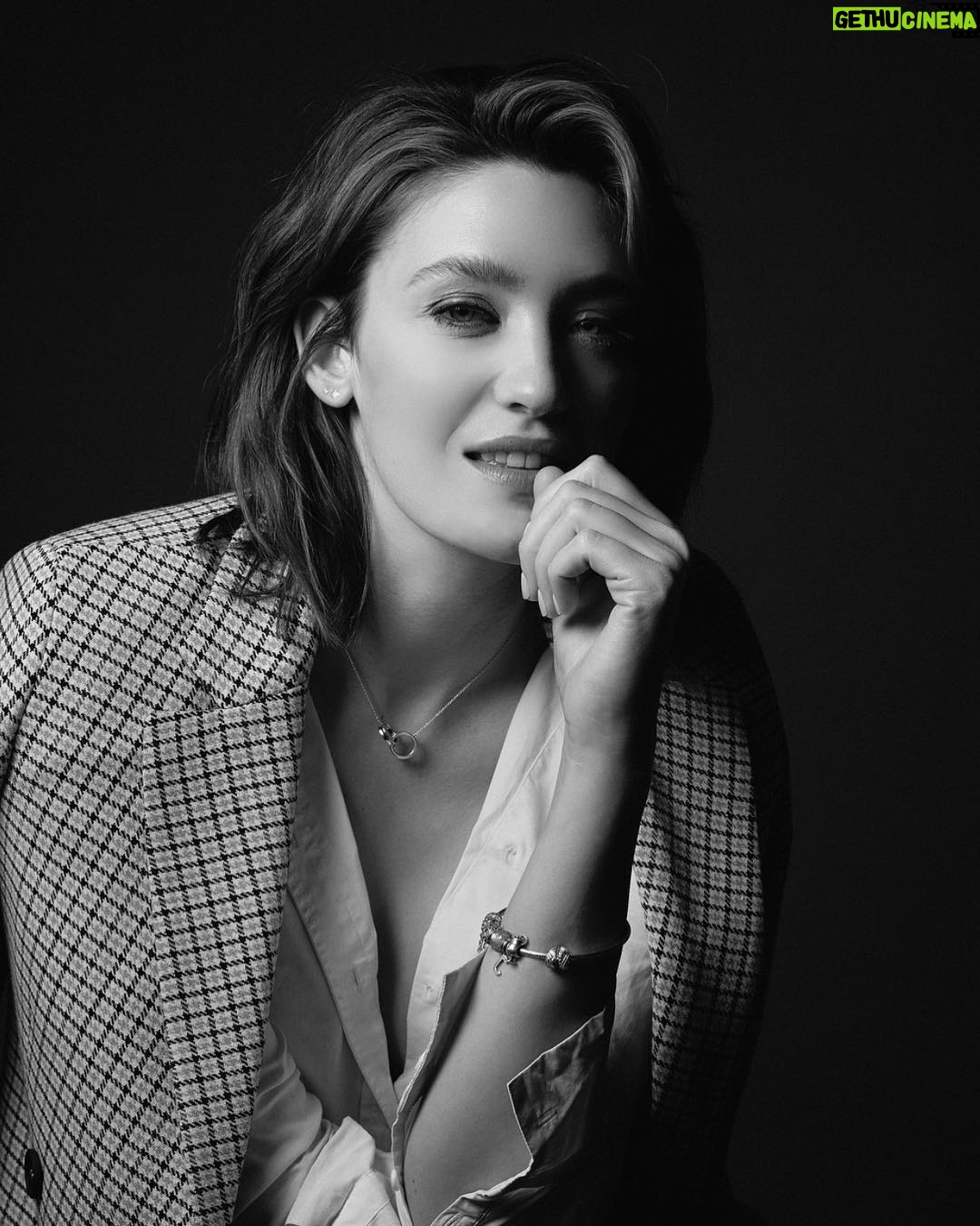 Tess Haubrich - 780 Likes - Lovely meeting and shooting with the wonderful @justinwu 🧥 @bonelpr @majeofficiel 💄 @hanochdrori #tiff18