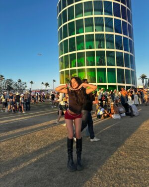 Tessa Brooks Instagram - Yeehaw @jamesonus #mustbeajameson
@stagecoach