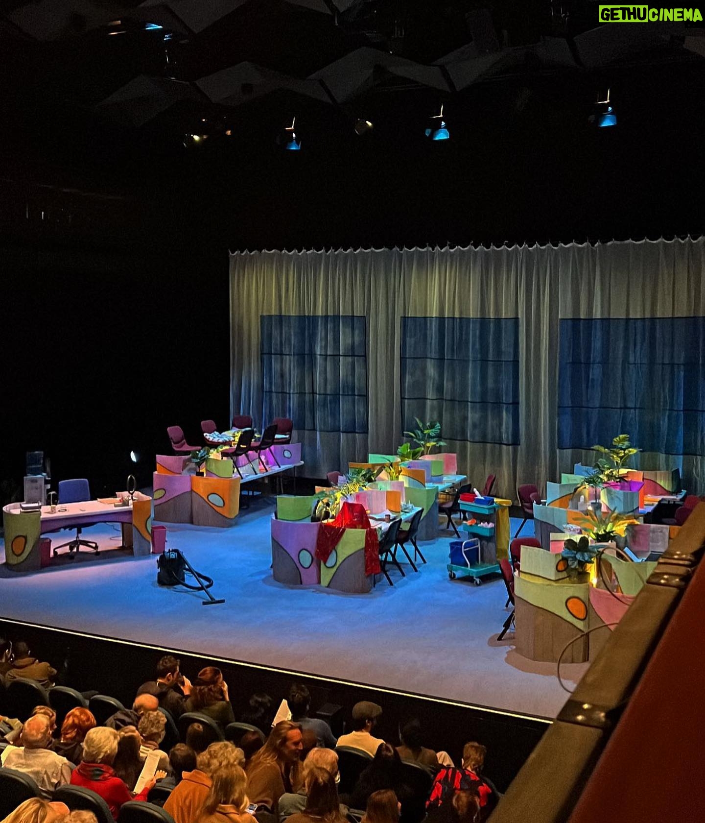 Tessa Rao - 3 Likes - Still pinching myself to have performed on this stage, with a company Iāve admired for so long, alongside such a talented, supportive team. And donāt get me started on that mustard suit š« Grateful beyond words - Bring on tour šāļø