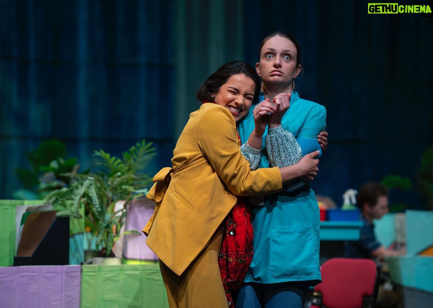 Tessa Rao - 3 Likes - 25 people on stage, only 3 have read the script and youāre looking at āem ā¬ļø
āDirty Work: An Ode to Joyā by the one and only @indianinktheatrecompany is on at @qtheatre till 2nd of July, before we head off on our National tour āļø Come see us at the office š„
