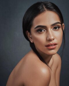 Actress Tessa Vellara HD Instagram Photos and Wallpapers February 2019