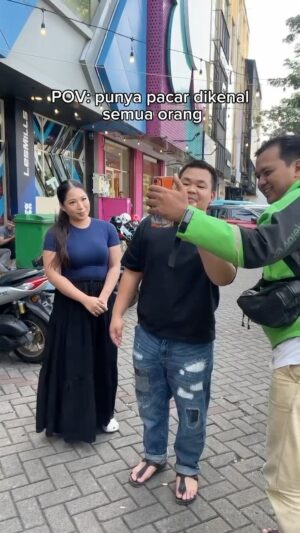 Teuku Rizky Muhammad Instagram - emg si gua artis BESAR 😎