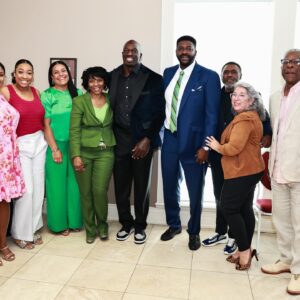 Thaddeus Bullard Instagram - I’m honored to have been inducted into the Sports Clubs of Tampa Hall of fame alongside my former college coach at the University of Florida, Steve Spurrier, former NFL head coach and Super Bowl champion Bruce Arians, Erin Andrews, Betty castor, Charlie Bradley, Bobby Diez for the 2024 class. I love our Tampa Bay community and I’m appreciative of every blessing that God has bestowed upon me and make no mistake about it- I’m blessed beyond measure, but as long as there is breath in my body, I’ll continue to do what God calls me to do and that’s to be a blessing 🙏🏿❤️