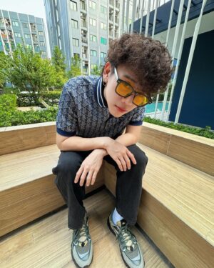 Thakorn Promsatitkul Instagram - Perfect match with #L003Neo sneaker, @lacoste 🐊
#LacosteTH