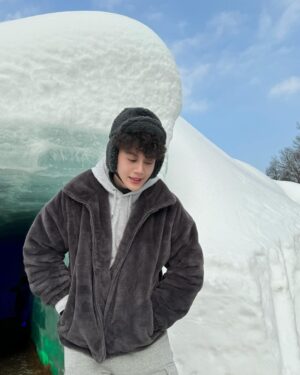 Thakorn Promsatitkul Instagram - อยากให้ที่ไทยมีหิมะบ้าง ทำไงดี ❄️
