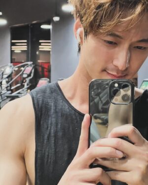Thanaboon Wanlopsirinun Instagram - Midnight brownie