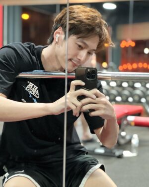 Thanaboon Wanlopsirinun Instagram - ไม่หลับไม่นอน