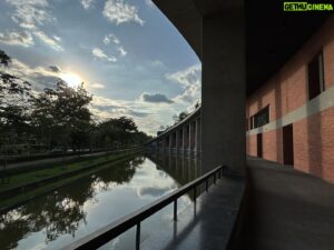 Thanavate Siriwattanakul Instagram - คลิปแรกของปี ๒๕๖๗
อุทยานการเรียนรู้ป๋วย ๑๐๐ ปี 
Puey Ungphakorn Centenary Hall

ดูได้ที่ Youtube, Facebook : Gapthanavate ครับ
#gapthanavate #designfunD