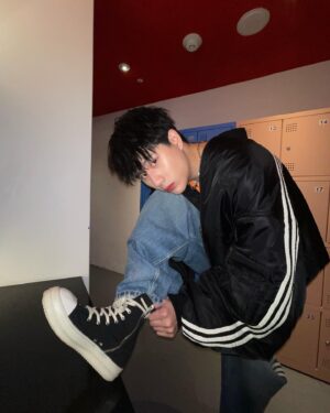 Thanawin Pholcharoenrat Instagram - 🗝️