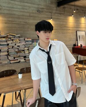 Thanawin Pholcharoenrat Instagram - เด็กฝึกงาน.