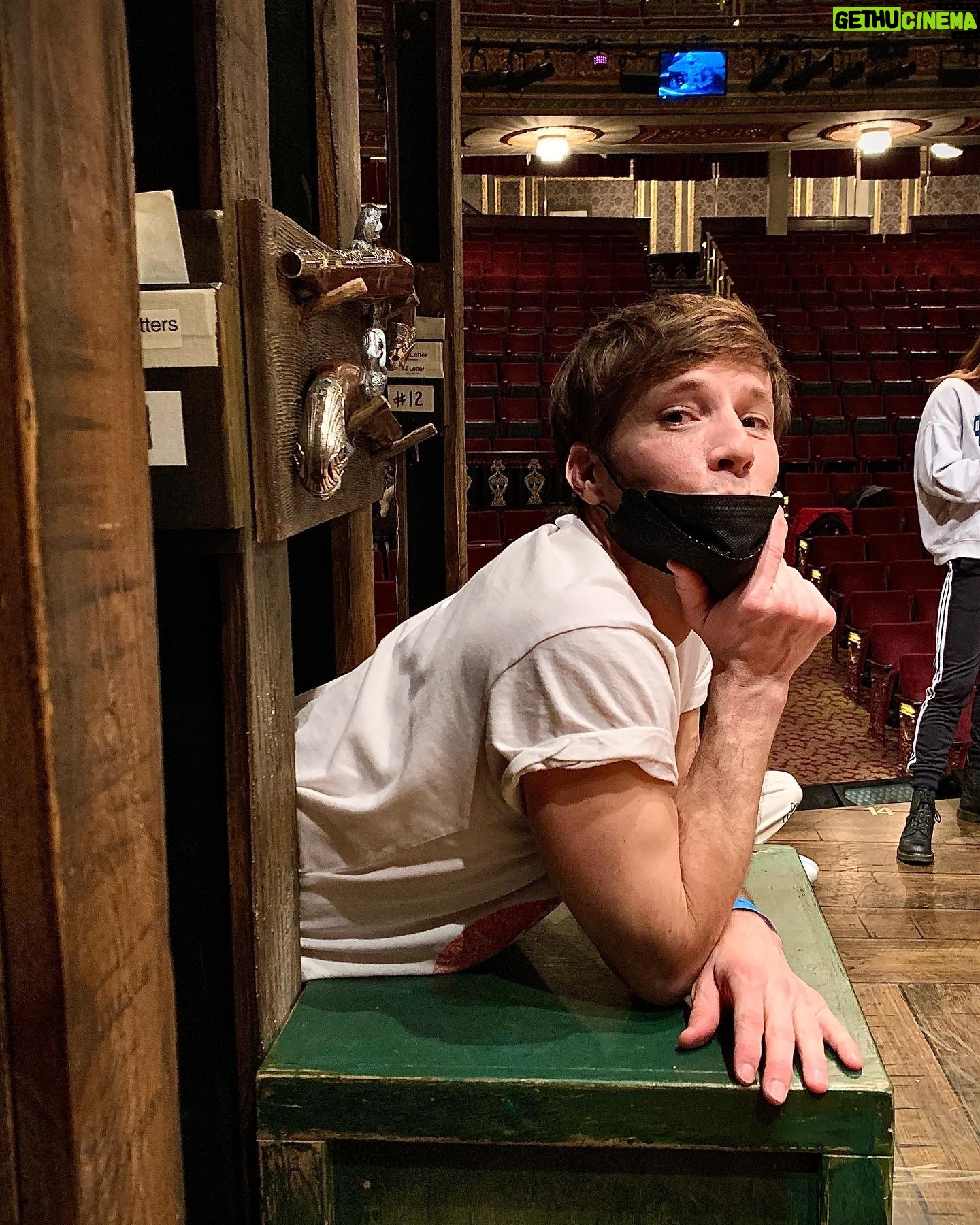Thayne Jasperson - 7.4K Likes - 🐮Rehearsal Moment caught…
•
•
#YallSorryMyAbsenccccccceee🙈 #WhoaIMustHaveBeenSleepin #Hibernation #SeaburysFreeThoughts #Hamilton #Broadway