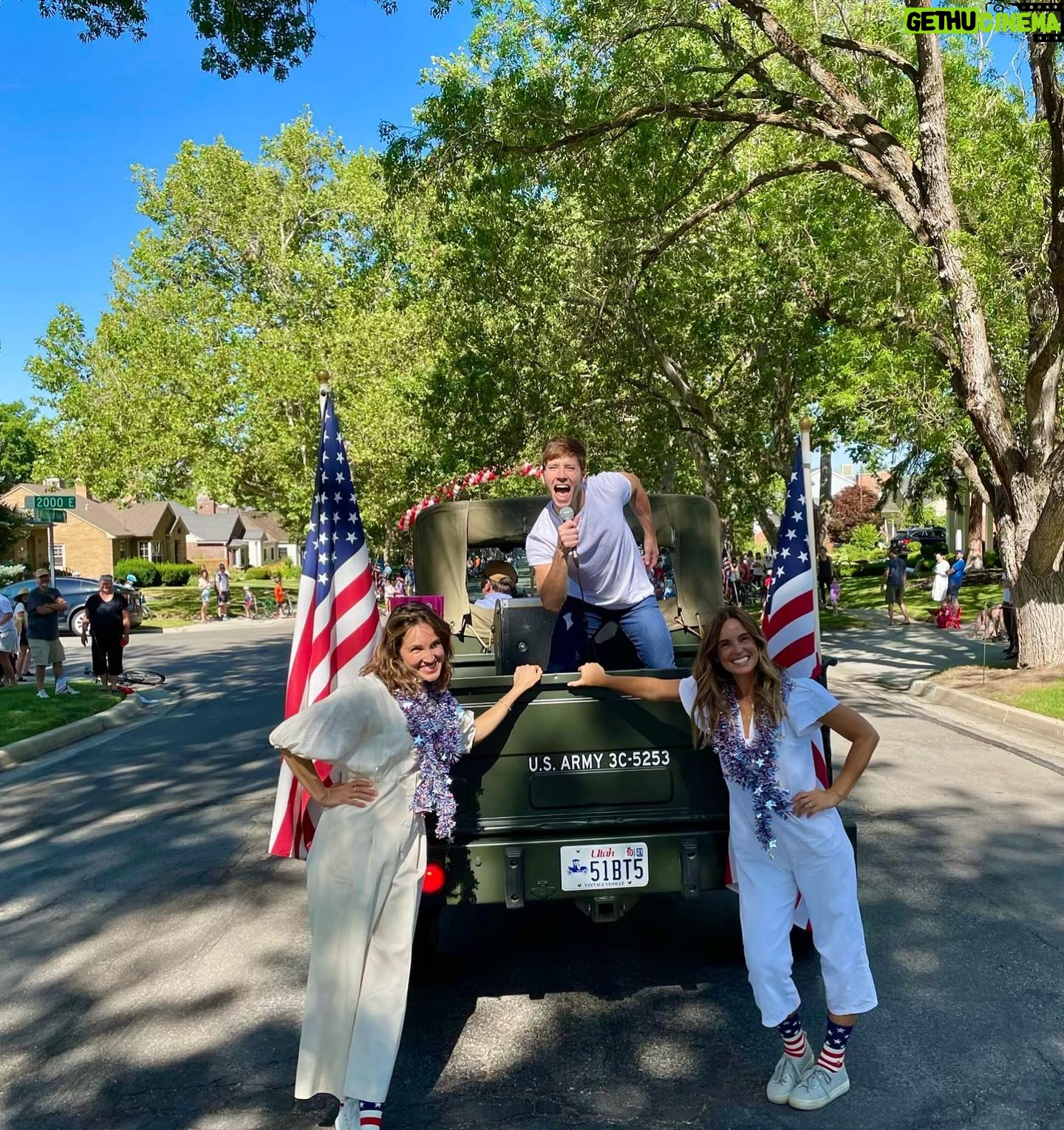 Thayne Jasperson - 10.1K Likes - 🇺🇸Sing in the 4th of July parade?!😃 YES! They asked me to walk in stilts…I thought…🤔😬 #Scary! #SeaburysFreeThoughts #Utah! #4thOfJuly #Hamilton 🇺🇸