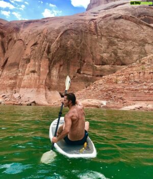 Thayne Jasperson Instagram - 🚣🏻‍♂️Just around the river bend  #WaterWorld #LakePowell #SeaLionLife #SeaburysFreeThoughts