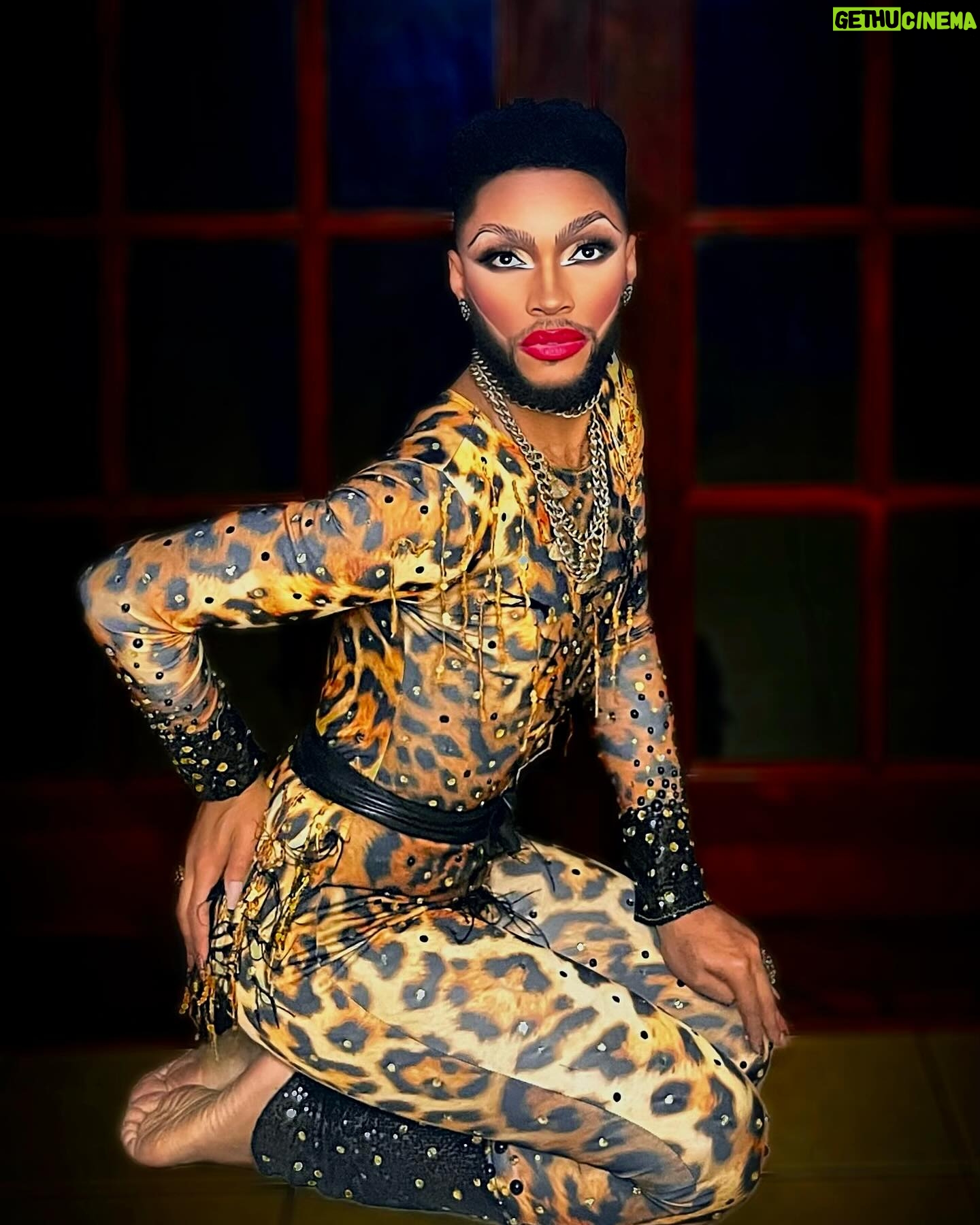 The Vixen - 3 Likes - Let’s go little kitty cat 🐱