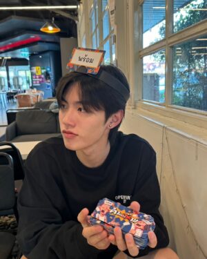 Theepakorn Kwanboon Instagram - Ready👾