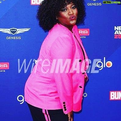 Thelma Buabeng - 687 Likes - Ich muss noch immer klarkommen auf die letzten beiden Tage...Dayummm 🔥
Was ein (wundervoller) Ritt
Vielen Dank an @bunte_newfaces für euer Vertrauen in mich als Jurorin und Moderatorin der Preisverleihung 🏆
Es war mir wirklich ein Fest und an dieser Stelle nochmal Glückwunsch an alle Nominierten und Gewinner:innen des Abends.
Ich feier euch hart 👏🏿💯
Vielen Dank auch an das gesamte Team für die großartige Betreuung vorab und vor Ort!
Ihr seid der 🔨 (Lea, Oyinda, Katharina, Vanessa, Elena &Chris) 🙏🏿💯
Meinen Sistas @celinabostic @dj__nomi @annabelle_mandeng @ukai_ndame @akoma_camara @daisydeeofficial danke für euren Support und eure Liebe.
Love you a lot 👸🏿💯
Styling: @beagystyle 🙏🏿💯
Schmuck: @swarovski @karlaotto 🙏🏿💯
Outfit: @thekemiststore 🙏🏿💯
📸 @jasonharrellphoto 🙏🏿💯
#buntenewfaces #award #host #parteafterparte #moderation #thankyou
💃🏿🖤🙏🏿