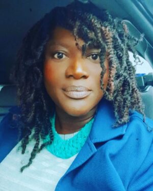 Thelma Buabeng Instagram - Got my hair did by the one and only hairwhisperer @naturalhairberlin 🫶🏿💯

Everyone needs a little twist...

#afrohair #twistbraids #ourhairisbeautiful
🖤💯🖤