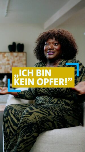 Thelma Buabeng Instagram - Wenn es endlich mal um das geht, woran du dich erfreust
 
👎🏿 Wenn @thelmabuabeng Interviews gibt, geht es oft um ein Thema: Rassismus.  

🎉Davon hat die Schauspielerin genug. Sie will die Freude an ihrer Kultur in den Vordergrund stellen.  
 
💭 “Zu Self- Care und Self-Love gehört auch ganz viel unser Fokus, dass wir irgendwie lernen müssen, den Fokus nicht mehr so darauf zu lenken. Unsere ganze Energie, unsere ganze Wut und alles, was wir an Kraft haben, darauf zu fokussieren und sich mit weißen Menschen auseinanderzusetzen”, sagt Thelma.  
 
 ❓ Thelmas Superpower ist ihr Humor. Was ist deine? 

➡️ In der zweiteiligen Doku “Celebrate Culture – Black SHEroes” zelebrieren wir vier talentierte und smarte Frauen, die mit ihrem Engagement unsere Gesellschaft begeistern. Link in der Bio!
 
#Rolemodels #Blacksheroes #Celebrateculture #Diversity #Vorbilder #Kultur #Multikulturell