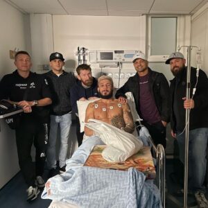 Thiago Alves Instagram - Outstanding performance by the champion @johnnyeblen last night, getting the KO in the third round against a formidable number-one contender in Fabian Edward. His urgency after getting cut in the second round shows why he's a world Champion. 

@themaorikid did a great job on a fast-paced fight against another top contender. The future looks great for this kid. 

I can not forget about my brother @sabah_thesleeksheik. It wasn't our night, but he always comes to fight his heart out. Much love, Sabah. Get healthy, and I will see you soon at the gym. 

For @romanfaraldo, it didn't go how we wanted, but we learned a lot and will be back better next time.

Mma mimics life in many ways. You are not always going to get what you work so hard for. All we can do is learn from our mistakes and try again to be better than last time. 

No matter what enjoy the journey, bc it's a short one. 

On to the next battle we go 🫡

Oss. 

#pitbull #mmacoach #bestjobintheworld #bellator #ufc #attarmy #worldchampion #mmafighter #mmalifestyle