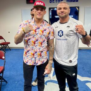 Thiago Alves Instagram - 💎 💎💎 are forever! 

It is always an honor, my brother! The People’s Champion,  and one of the best to ever do it! 
.
.
.
.
.
.

#Pitbull #CoachPitbull #yourfavoritemmacoach #worldchampion #muaythaiwreckingmachine #itrainanywhere #livetrained #attarmy #mma #ufc #bellator #pfl #muaythai #wrestling #boxing #bjj #autismdad #autismawareness #wontstopuntiliwin #guns #livingthedream