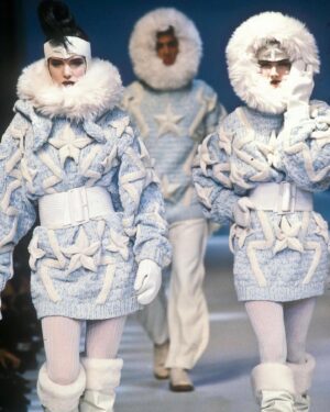 Thierry Mugler Instagram - ✨👄✨ Coming out of the winter ! 
#Muglerized 1986
#mugler #thierrymugler #manfredthierrymugler #muglerarchives #fakefur 
Copyright : Thierry Mugler
Manager : @jbrougeot #jbrougeot