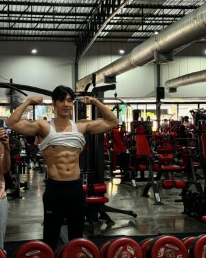 Thime Pichitsurakit Instagram - 😤😤😤🦍🦍🦍