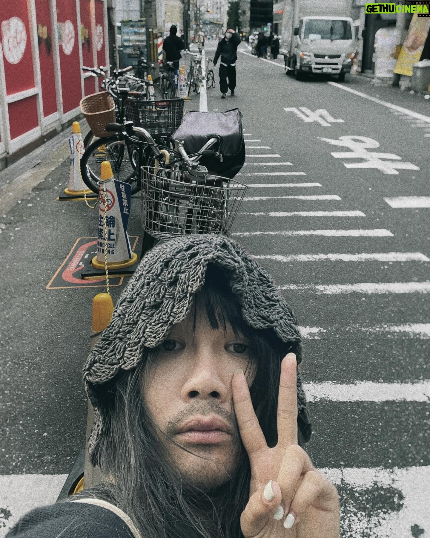 Thiti Srinuan - 8.4K Likes - 🇯🇵 ✈️ 🇹🇭