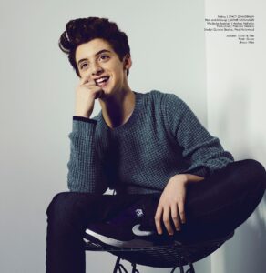 Actor Thomas Barbusca HD Instagram Photos and Wallpapers June 2017