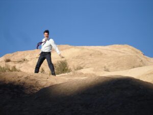 Thomas Gibson Instagram - attempting to channel Captain Kirk v The Gorn while shooting at Vasquez Rocks 😂 #tbt