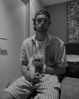 Thomas Hayes Instagram - Say hello to my cat Rolf