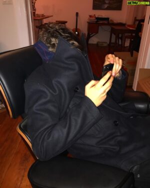 Thomas Mann Instagram - Happy New Year from @therealnickrobinson