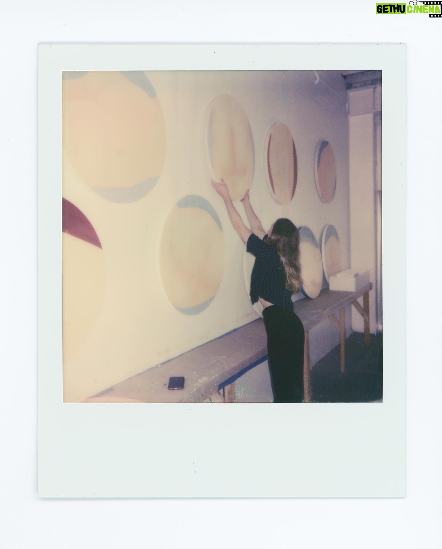Thomas McDonell - 2.7K Likes - Elana, in her studio in LA
Elanaās show opens at @alexanderberggruen on Saturday in New York. Congratulations, Elana!