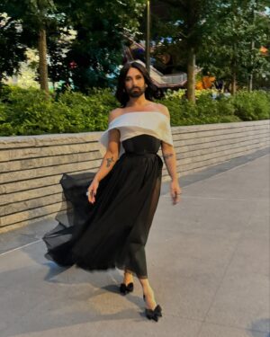 Thomas Neuwirth Instagram - Austria and the City - in this reimagined Dirndl by @walterlunzer 
Corset by @royalblack_couture 
Hair @thechristophvienna @christophxhaider 

Perfectly captured by @andrekarsai