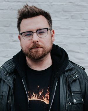 Thomas Ridgewell Instagram - For 7 years I've had the same display picture on YouTube. In that time I've gained, lost, and regained a lot of weight, dreams, friends, and more. Figured it was finally time to update my "branding" with a photo that accurately reflects what I look like and how I feel. Thank you for this set, @elliespiga x