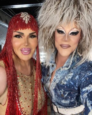 Thorgy Thor Instagram - Had an absolute blast in Orlando. Thank you @southernnightsorlando for having me ❤️. Always a pleasure gossiping with the Florida dolls 💜 … especially legend @sassy_devine 💜 Took over @roxxxyandrews ‘ station, so naturally recreated her backstage video that I look forward to every week. Lol. 💋