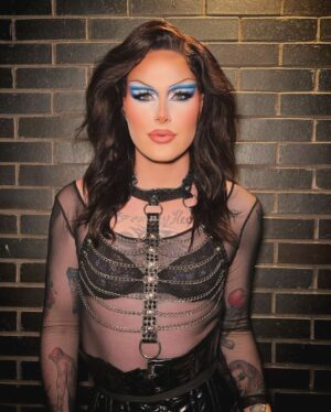 Thorgy Thor Instagram - SUNDAY!  In BK… we are throwing a Gender Affirming Fundraiser for @vonsnap -  This chick is pretty cool.  COME OUT and enjoy the LIVE AUCTION and shows and stories! ….an evening at @metropolitan_bk at 9pm. 🏳️‍⚧️🏳️‍⚧️🏳️‍⚧️